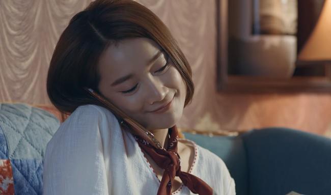 Tỉnh dậy trên giường Nhan Phúc Vinh, Nhã Phương nhận ngay điện thoại của amp;#34;bạn traiamp;#34; - 1