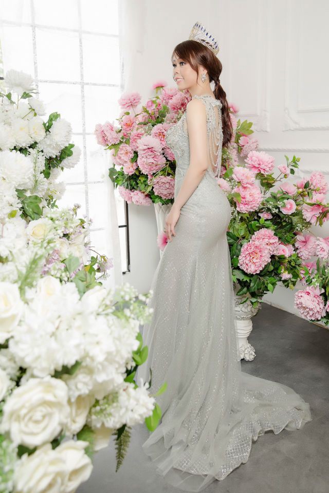 Quán quân Quý cô Hoàn hảo Châu Hồng Thiên Kim - cô gái tài năng ngoài đời thực - 7