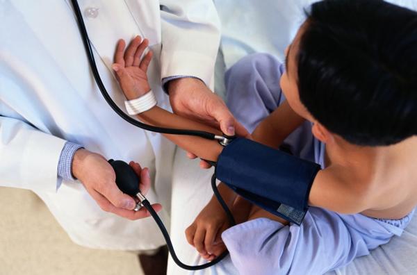 11 tuổi đã cao huyết áp, có nguy cơ đột quỵ? - 1