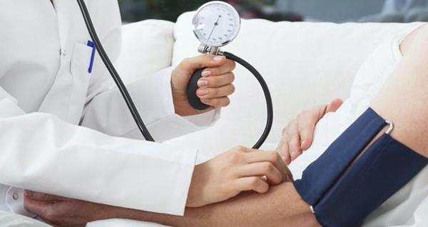 Dấu hiệu hạ huyết áp là gì và xử lý như thế nào? - 2