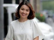 Giải trí - Kết hôn 4 năm mới có bầu lần đầu, Lê Khánh được ông xã "cưng như em bé"