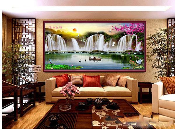 Treo tranh thêu chữ thập phong cảnh thế nào để sang nhà mà lại hóa giải được phong thủy xấu? - 3