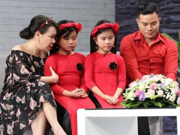 Sao Việt không kìm được nước mắt trước ông bố trẻ điển trai từng bán máu nuôi 2 con thơ