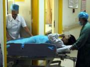 Bà bầu - Sau sinh 2 giờ, mẹ đòi đi vệ sinh, bác sĩ khám rồi hô lớn: “Cấp cứu nhanh còn kịp”