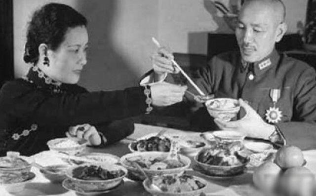 Bị ung thư vú, Tống Mỹ Linh vẫn sống khỏe đến 106 tuổi nhờ tuân thủ 3 bí quyết - 4