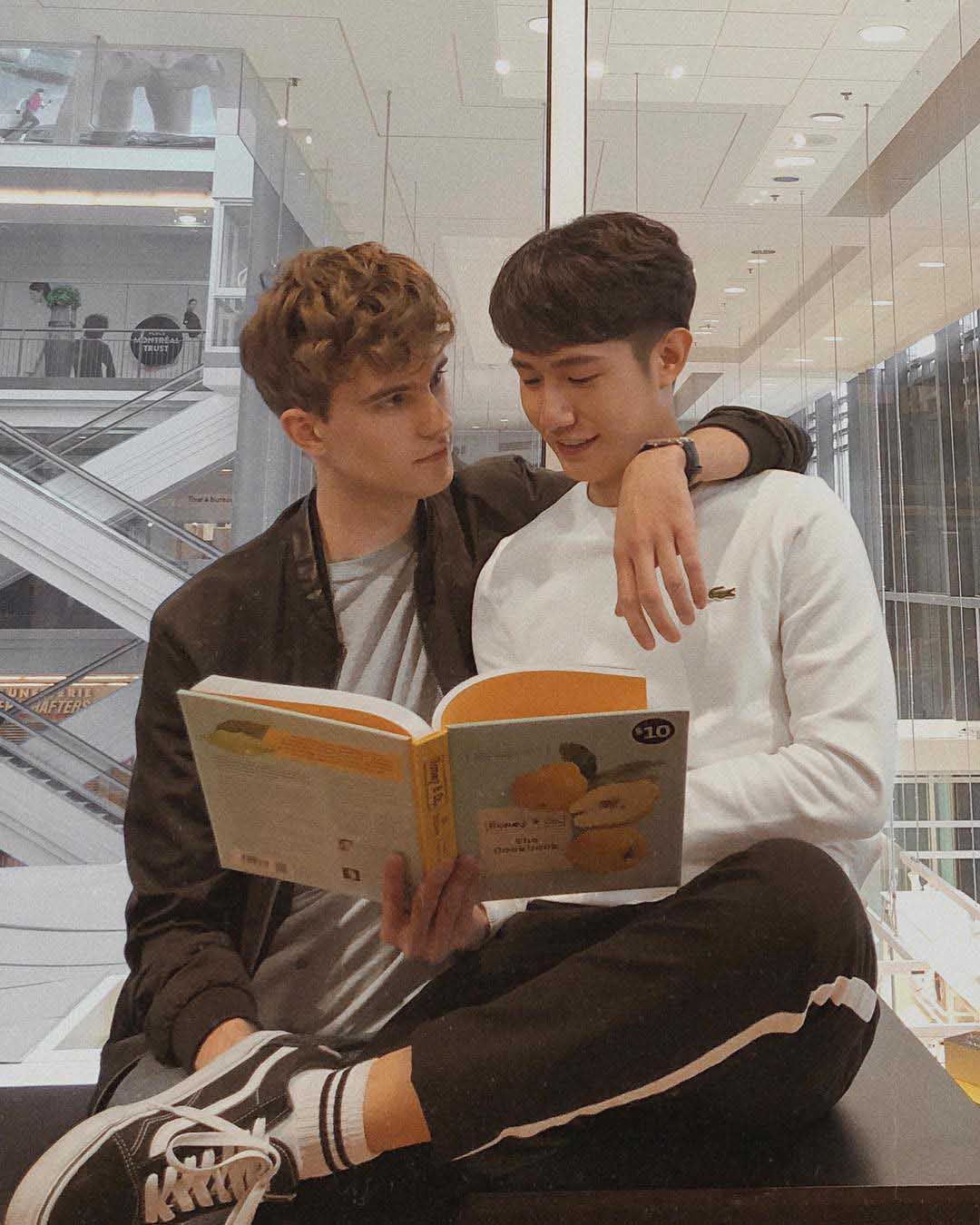 Chị em amp;#34;tiếc ngẩn ngơamp;#34; ngắm cặp đôi đồng tính nam amp;#34;đẹp hết phần thiên hạamp;#34; lại cực ngọt ngào - 7