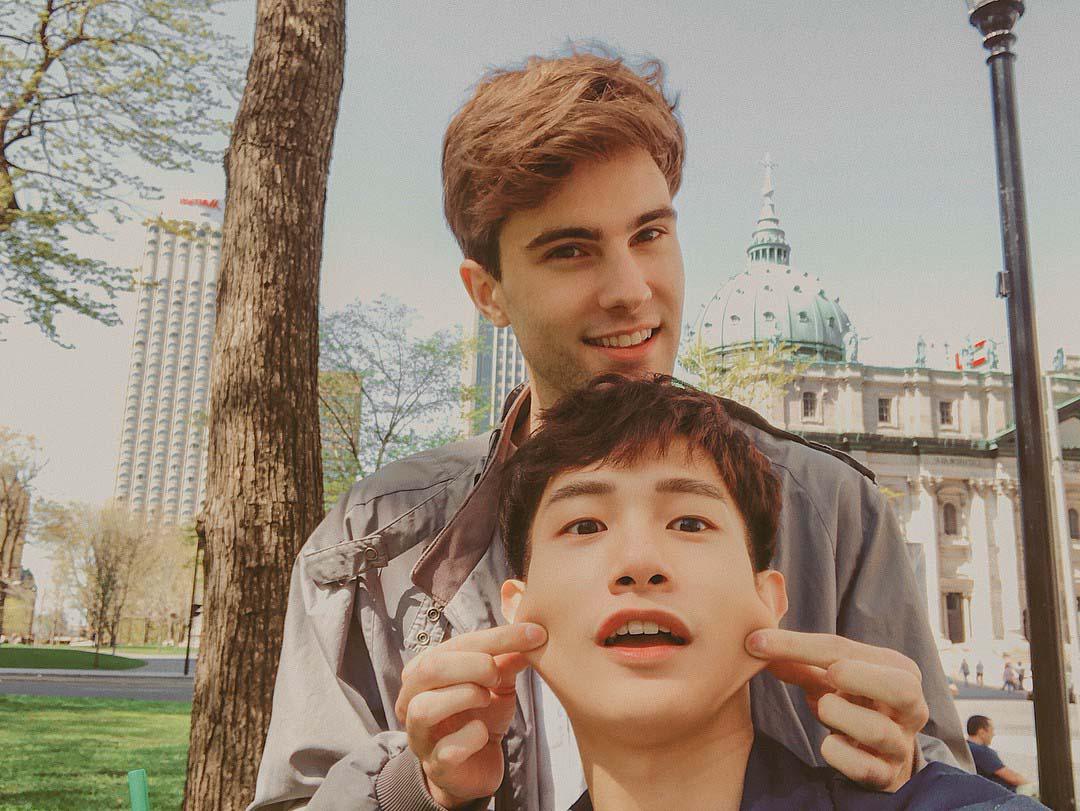 Chị em amp;#34;tiếc ngẩn ngơamp;#34; ngắm cặp đôi đồng tính nam amp;#34;đẹp hết phần thiên hạamp;#34; lại cực ngọt ngào - 8