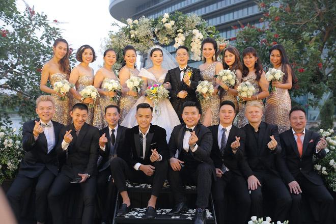 Đám cưới cổ tích của amp;#34;nam thầnamp;#34; chuyển giới Tú Lơ Khơ và nữ doanh nhân hơn 21 tuổi - 4