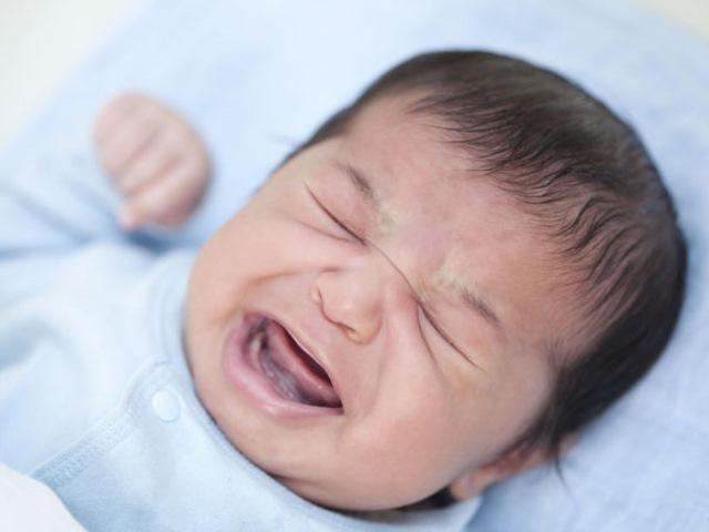 Nguyên nhân khiến trẻ sơ sinh ngủ ít và cách khắc phục - 1