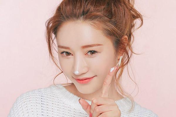 Áp dụng ngay 6 lời khuyên từ bác sĩ da liễu, để giúp da chống lão hoá sớm hiệu quả - 5