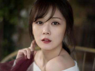 Mỗi ngày đều đặn 5 phút, dù không son phấn, để mặt mộc 100% bạn vẫn xinh như hot girl