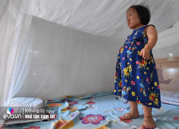 Bà mẹ nhỏ như trẻ 4 tuổi mang thai không ai dám cười, được chồng chăm như công chúa - 2