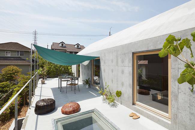 can nha “danh bai le lang”, chi 80m² ma dep kho tin tren suon doi - 10