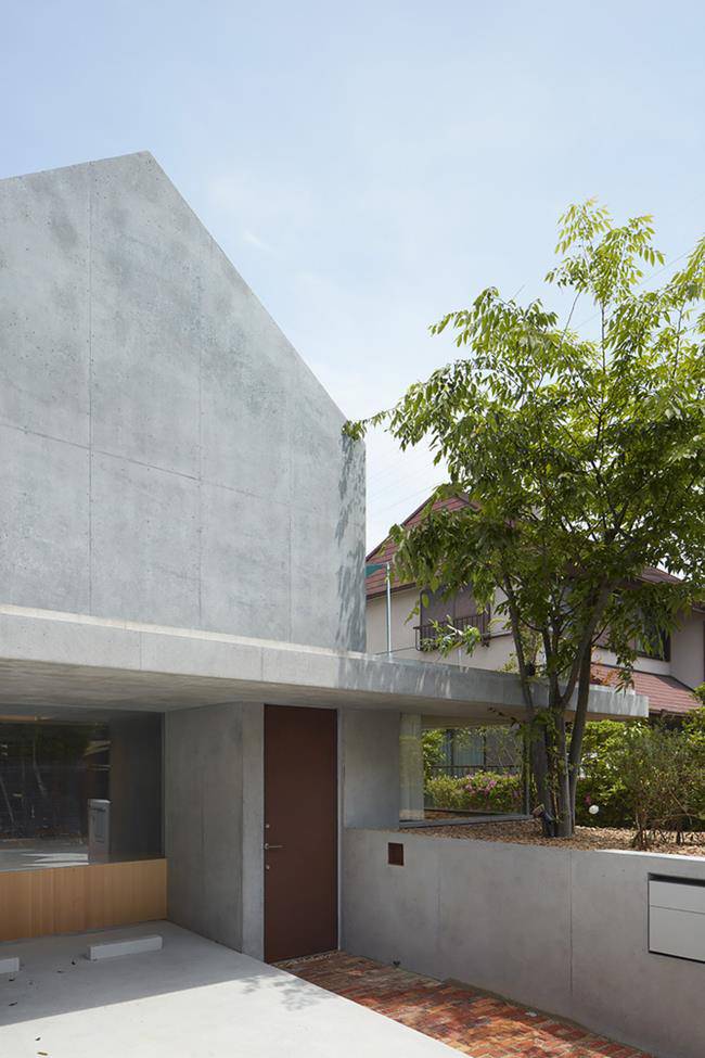 can nha “danh bai le lang”, chi 80m² ma dep kho tin tren suon doi - 8