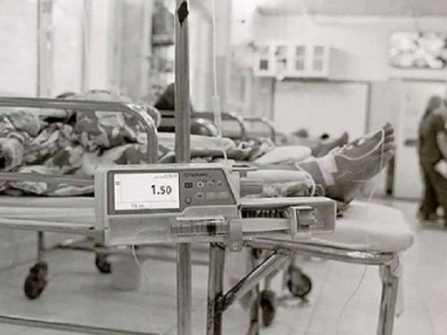 Xuất hiện bệnh nhân nguy kịch vì kháng tất cả loại thuốc: đừng lạm dụng kháng sinh nữa!