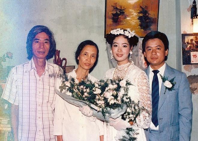 Chuyện tình amp;#34;yêu là cướiamp;#34; năm 20 tuổi, từng bị nhà trường kỷ luật của NSƯT Chiều Xuân - 9