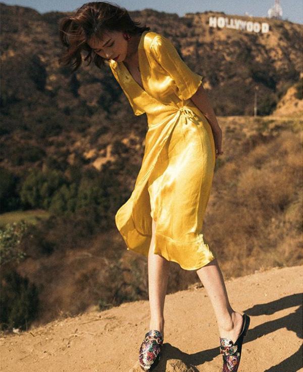 Mùa nắng nóng đổ bộ, chị em chẳng ai bảo ai thi nhau “triệu hồi” 3 kiểu váy liền này - 5