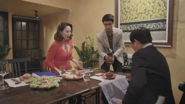 Câu hỏi hot nhất hôm nay: Mỗi lần đưa nữ đại gia amp;#34;lên đỉnhamp;#34;, amp;#34;phi côngamp;#34; được trả bao nhiêu? - 2