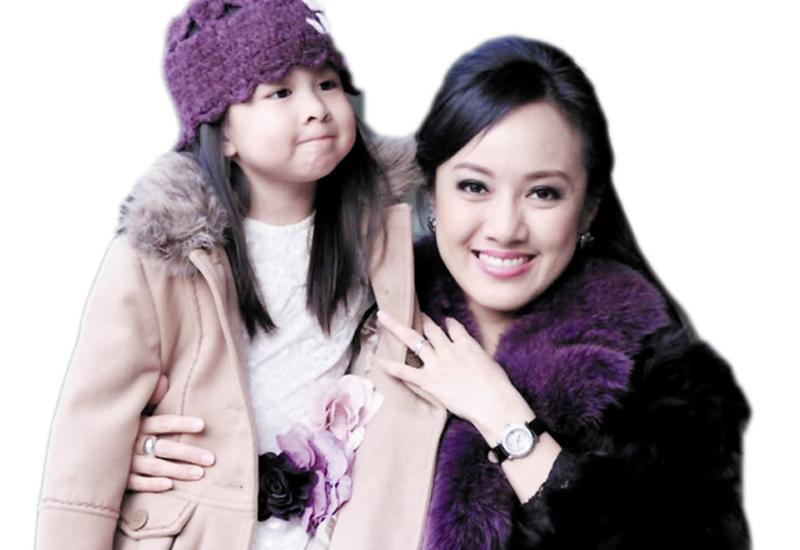 Nữ MC có một cô con gái đầu lòng tên là Kỳ Uyên. Tên thân mật ở nhà là Nuna. Bé sinh năm 2011, đến nay đã được 8 tuổi.
