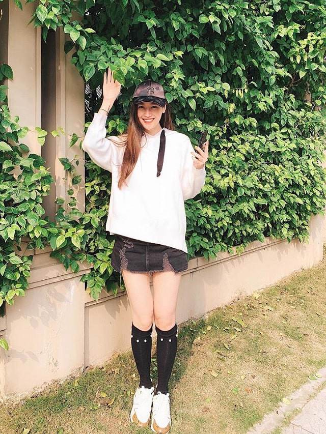 Bạn gái cũ Trường Giang khoe body nuột, vòng 2 săn chắc, vòng 3 nở nang ở tuổi 40 - 5