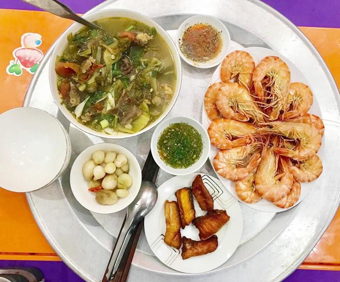 Nấu cơm ngon toàn được chồng chấm 9-10 điểm, nhưng vợ lại muốn 1 điểm vì lý do bất ngờ - 5