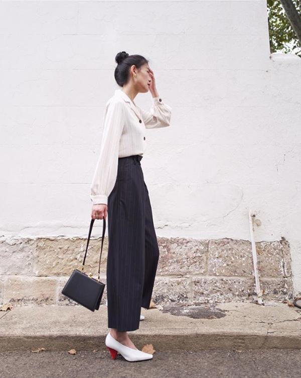 Thanh lịch để đâu cho hết, nàng ngoài 30 mà không sắm mấy kiểu quần này thì thiếu sót quá - 15