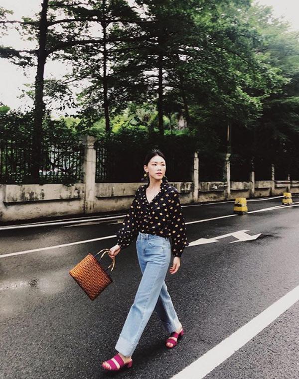 Thanh lịch để đâu cho hết, nàng ngoài 30 mà không sắm mấy kiểu quần này thì thiếu sót quá - 2