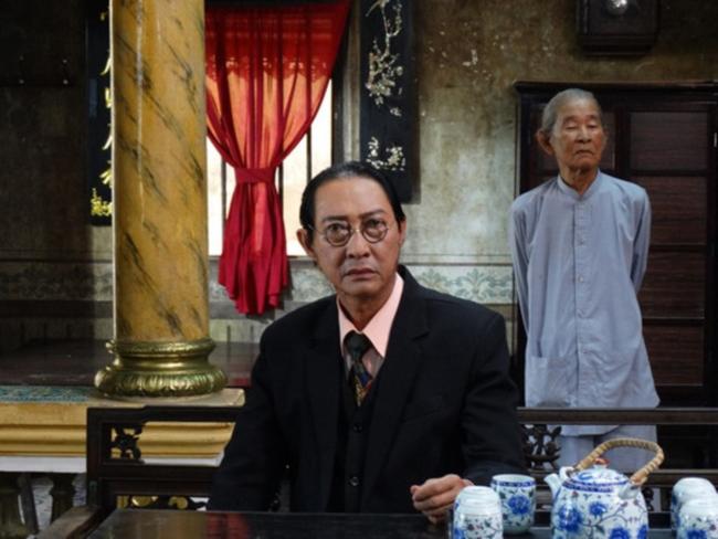 Liệt nửa người phải ngồi xe lăn, NS Lê Bình bật khóc vì amp;#34;Đam mê nghiệt ngãamp;#34; vận vào đời - 11