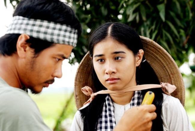 Liệt nửa người phải ngồi xe lăn, NS Lê Bình bật khóc vì amp;#34;Đam mê nghiệt ngãamp;#34; vận vào đời - 5