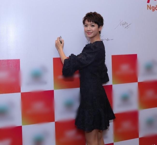 amp;#34;Bao Thanh Thiênamp;#34; Đàm Tuấn Ngạn sang Việt Nam: amp;#34;Tôi áp lực nhất mỗi lần ở nhà trông 2 conamp;#34; - 4