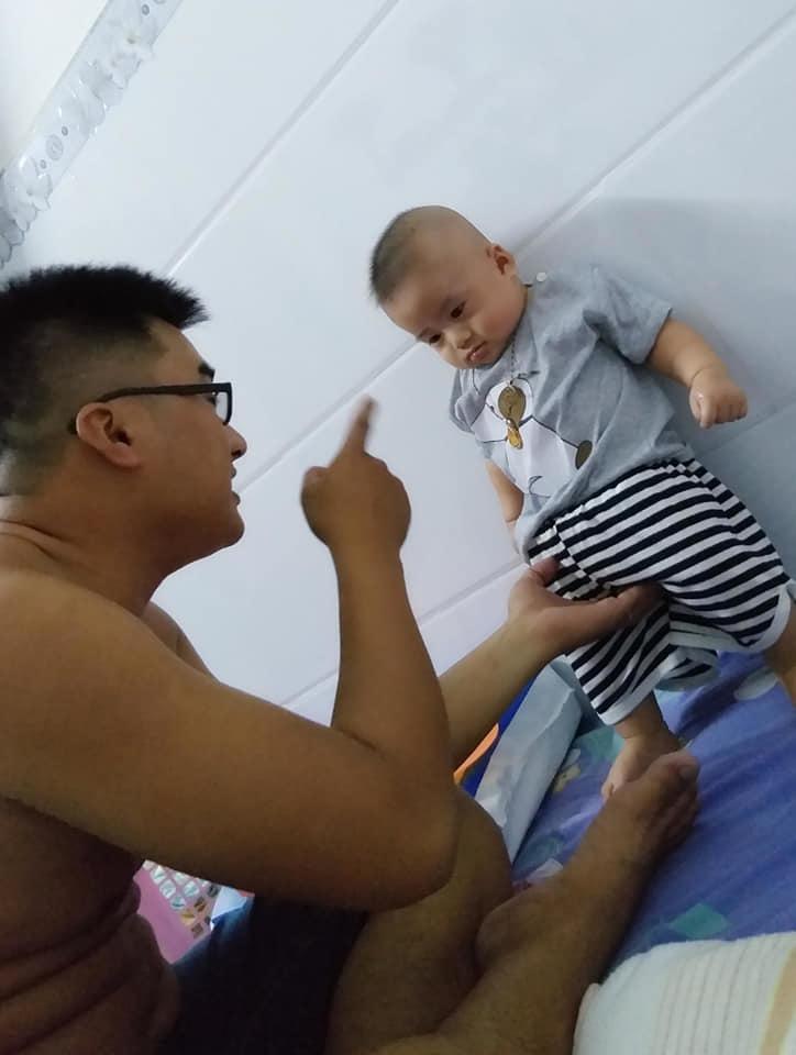 dan mang "ban loan" truoc bieu cam dang yeu cua be trai bi ba mang vi toi te bay - 3