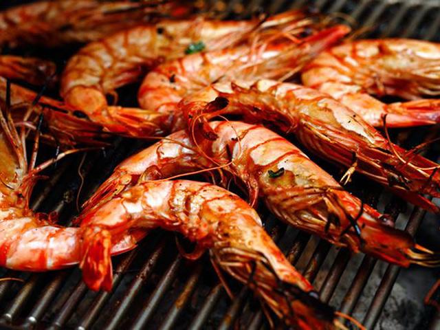 Những nguyên tắc sống còn khi ăn hải sản để khỏi chết người