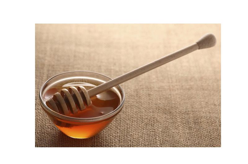 Thêm ngọt: Hãy thử thêm một muỗng cà phê đường hoặc mật ong để giảm vị cay khi bạn lỡ tay cho hơi nhiều ớt. Bạn cũng chỉ nên tăng từ từ vị ngọt, để tránh món ăn của bạn trở thành món tráng miệng.
