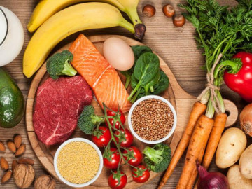 Mới có thai nên ăn gì, mẹ bầu hãy tham khảo tư vấn của bác sĩ