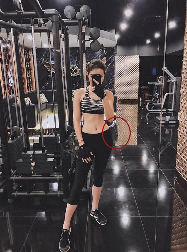 Cùng amp;#34;người thươngamp;#34; vi vu Nhật Bản, Cát Phượng bị soi bởi diện mạo sao mà lạ quá! - 7