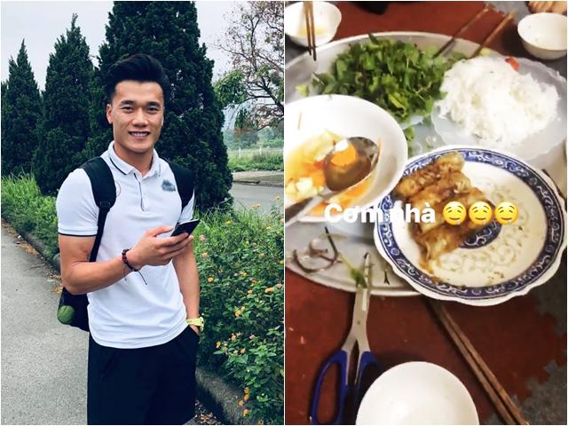 Cơm nhà chỉ có thế này nhưng cũng làm thủ môn Bùi Tiến Dũng xao lòng