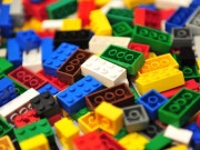Xem ăn chơi - Khám phá dây chuyền sản xuất đồ chơi lego