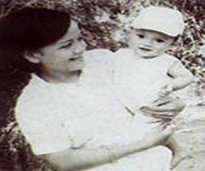 Sao Việt 24h: Từng bật khóc tố mẹ nợ nần, giờ Mr Đàm xót xa chứng kiến mẹ bệnh tật - 1