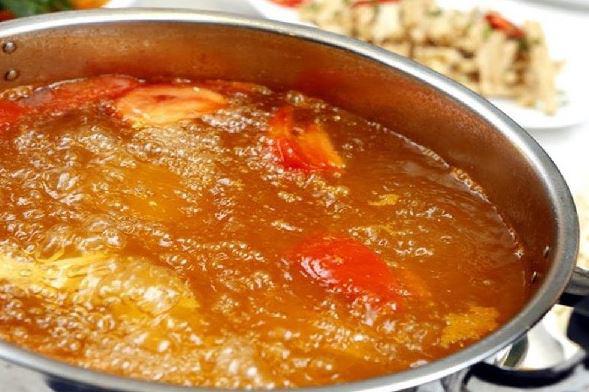 Cách nấu lẩu hải sản ngon, đơn giản - 3