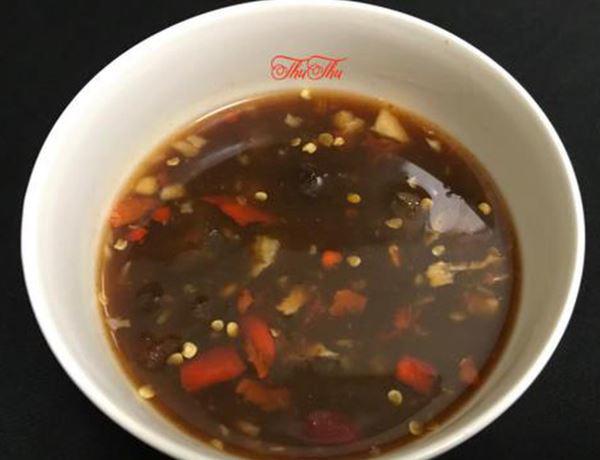 Cách nấu lẩu hải sản ngon, đơn giản - 4