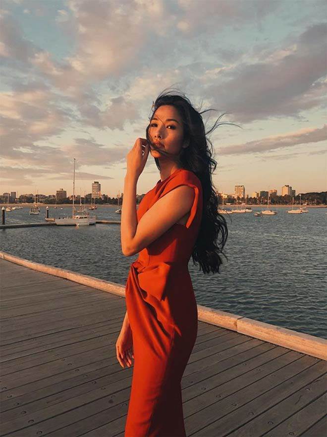 Sao Việt 24h: Gia đình vợ siêu mẫu - chồng nhỏ con, nhìn con trai hơn 1m9 mà choáng - 10