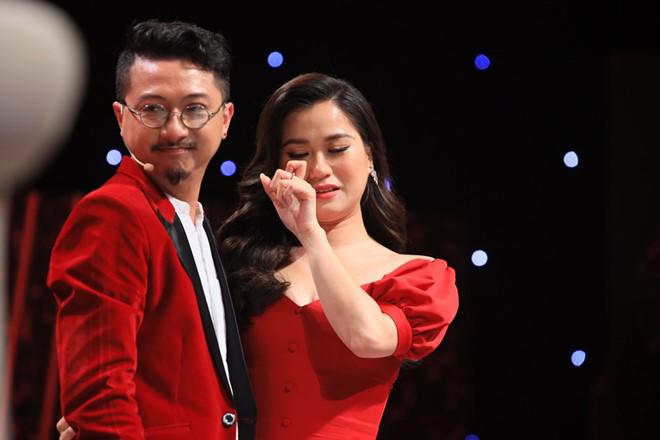 The couple had a marriage proposal that made Vietnamese stars cry suddenly showing off their beloved daughter amp;#34;unlike her motheramp;#34;  - 5