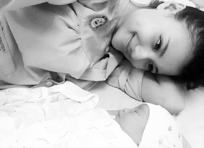 Sao Việt 24h: Hồng Quế kể chuyện mổ đẻ amp;#34;chết đi sống lạiamp;#34;, nhắc tới người gọi cô là vợ - 1