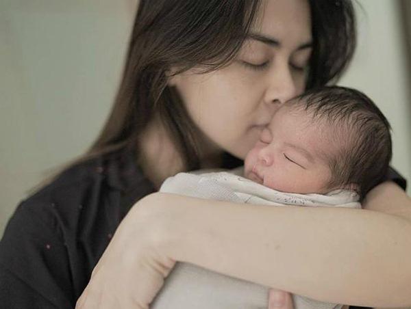 Marian Rivera chia sẻ về con xúc động như này sau 9 tháng mang nặng