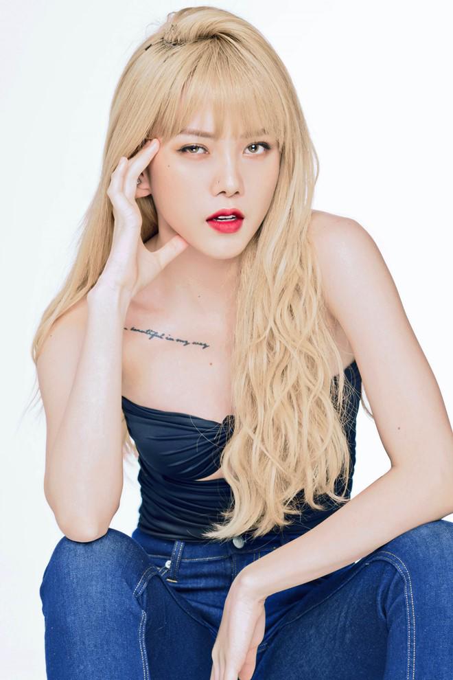 Thiều Bảo Trâm amp;#34;đốn gụcamp;#34; các fan với body thuộc hàng amp;#34;cực phẩmamp;#34; - 5