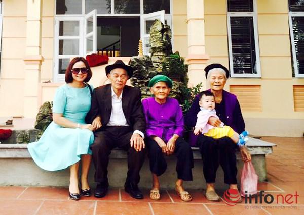 Con gái vợ chồng già nắm tay nhau trên biển: Bố mẹ tôi yêu thương nhau trọn đời! - 18
