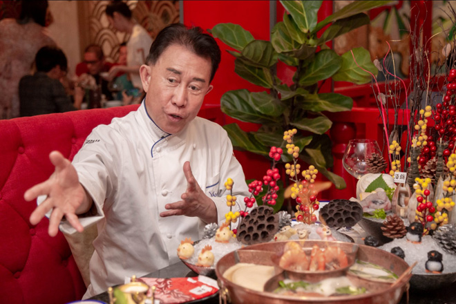 dau bep yan can cook khong tiec loi khen ngoi mon lau khoi the drunken pot cua nguoi ban cu - 4