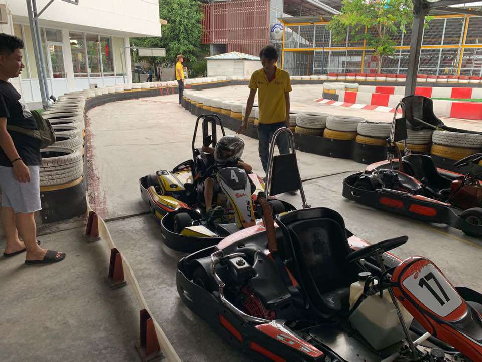 Cường Đôla đưa con riêng đi chơi cùng Đàm Thu Trang, đây là phản ứng của mẹ vợ tương lai - 2