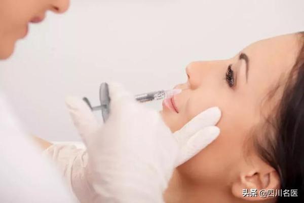Cô gái đột nhiên nhiễm virus viêm gan B vì đi làm đẹp theo cách nhiều chị em vẫn làm - 1
