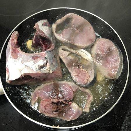 Cách nấu bún cá ngừ ngọt tự nhiên đúng chuẩn đặc sản Khánh Hòa - 3